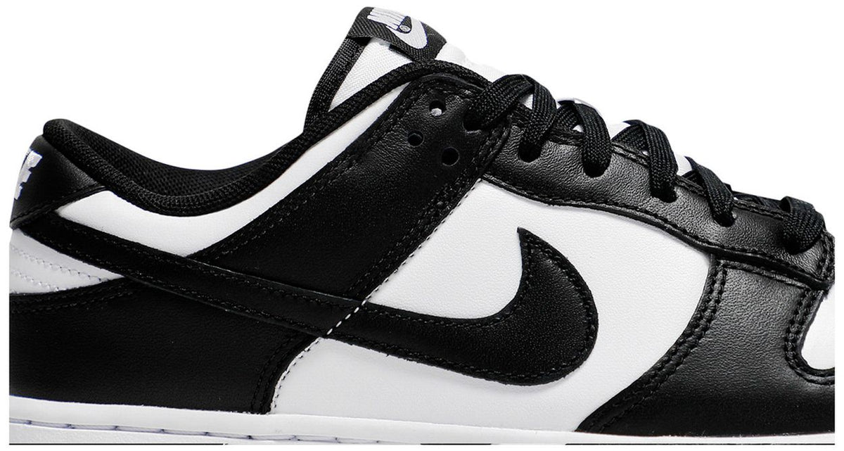 Nike Dunk Low Panda - detalhe do cabedal