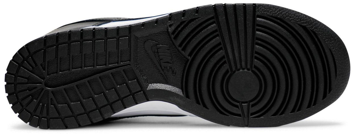 Nike Dunk Low Panda - solado