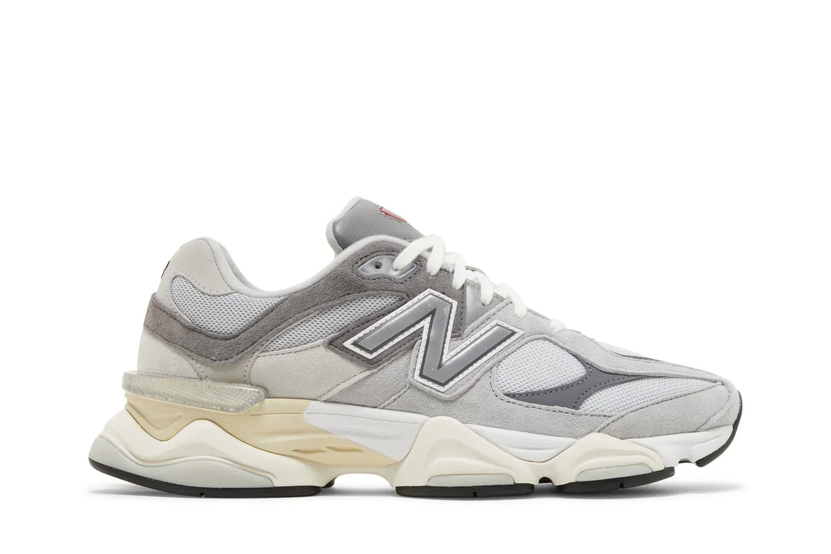 Tênis New Balance 9060 Rain Cloud Grey - foto 1