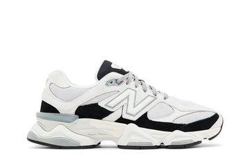 Tênis New Balance 9060 Reflection Black Suede Branco - foto 1