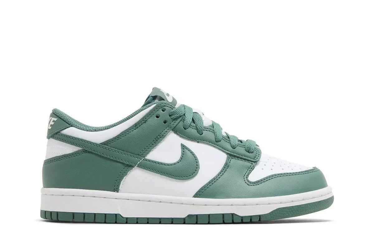 Tênis Nike Dunk Low Bicoastal Verde - foto 1