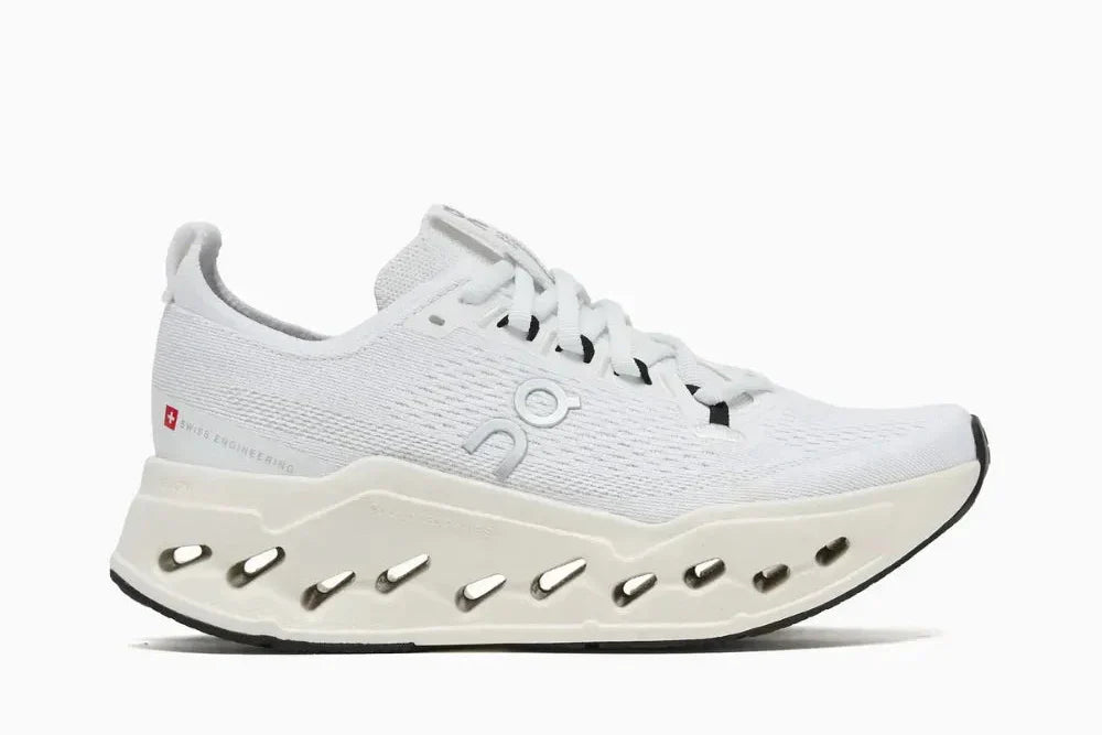 Tênis On Running Cloudsurfer Max Triple White - foto 1