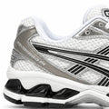 Asics Kayano 14 Prata e Preto - calcanhar