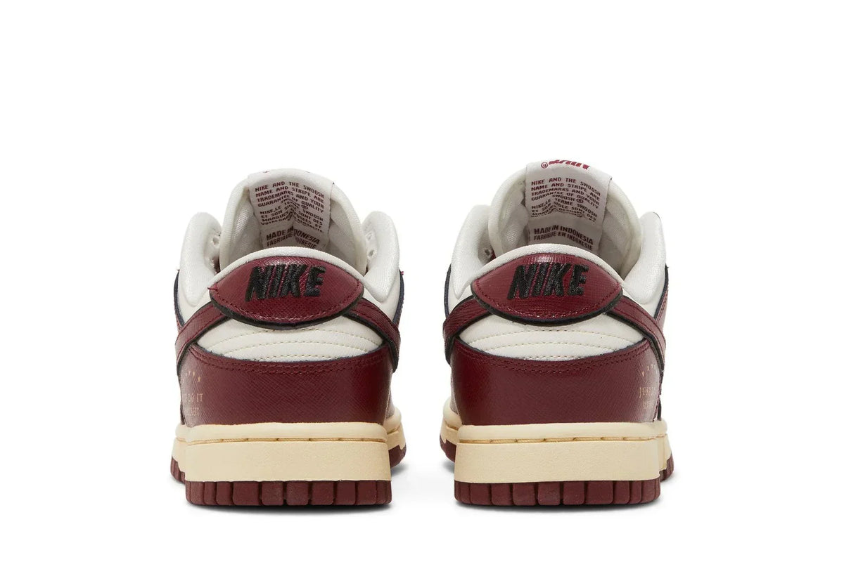 Tênis Nike Dunk Low SE Just Do It Team Red Vermelho - foto 1