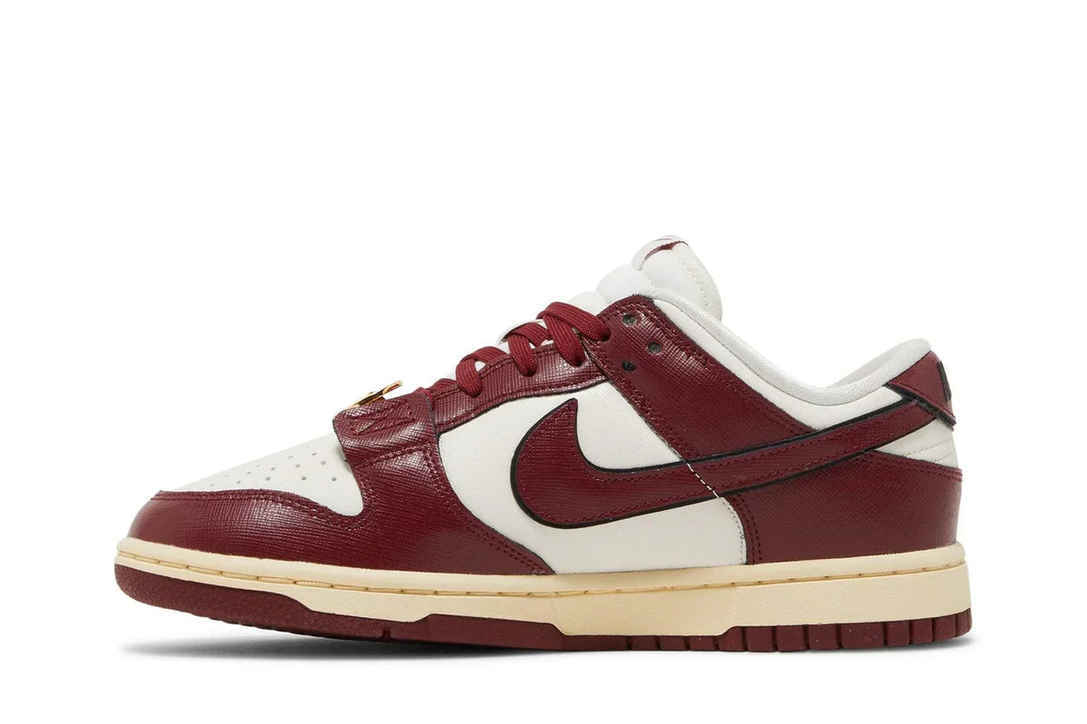 Tênis Nike Dunk Low SE Just Do It Team Red Vermelho - foto 1